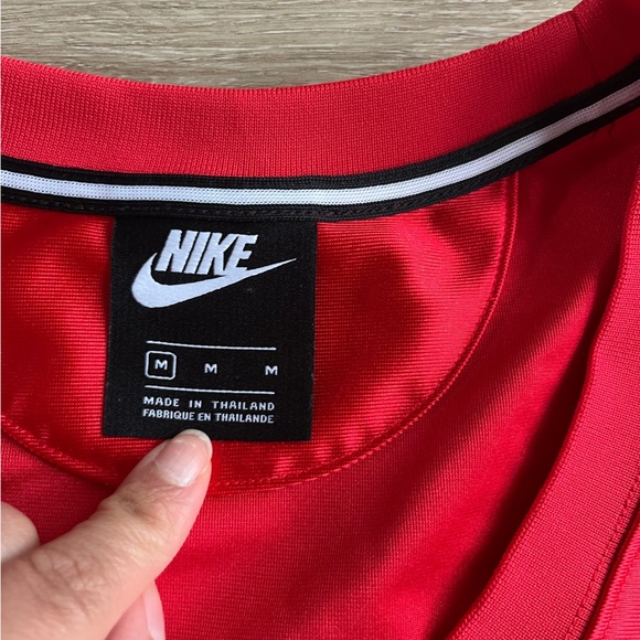 Nike Glam Dunk Jersey Red Gold Women’s SZ M - Picture 4 of 7